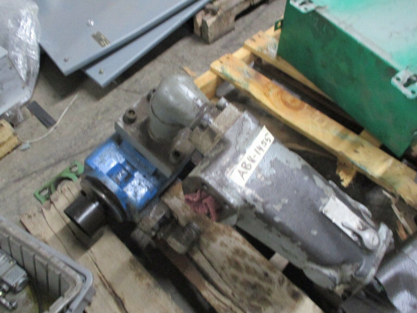 Vickers Vane Pump w/ Filter 4520V 50A-11 Used