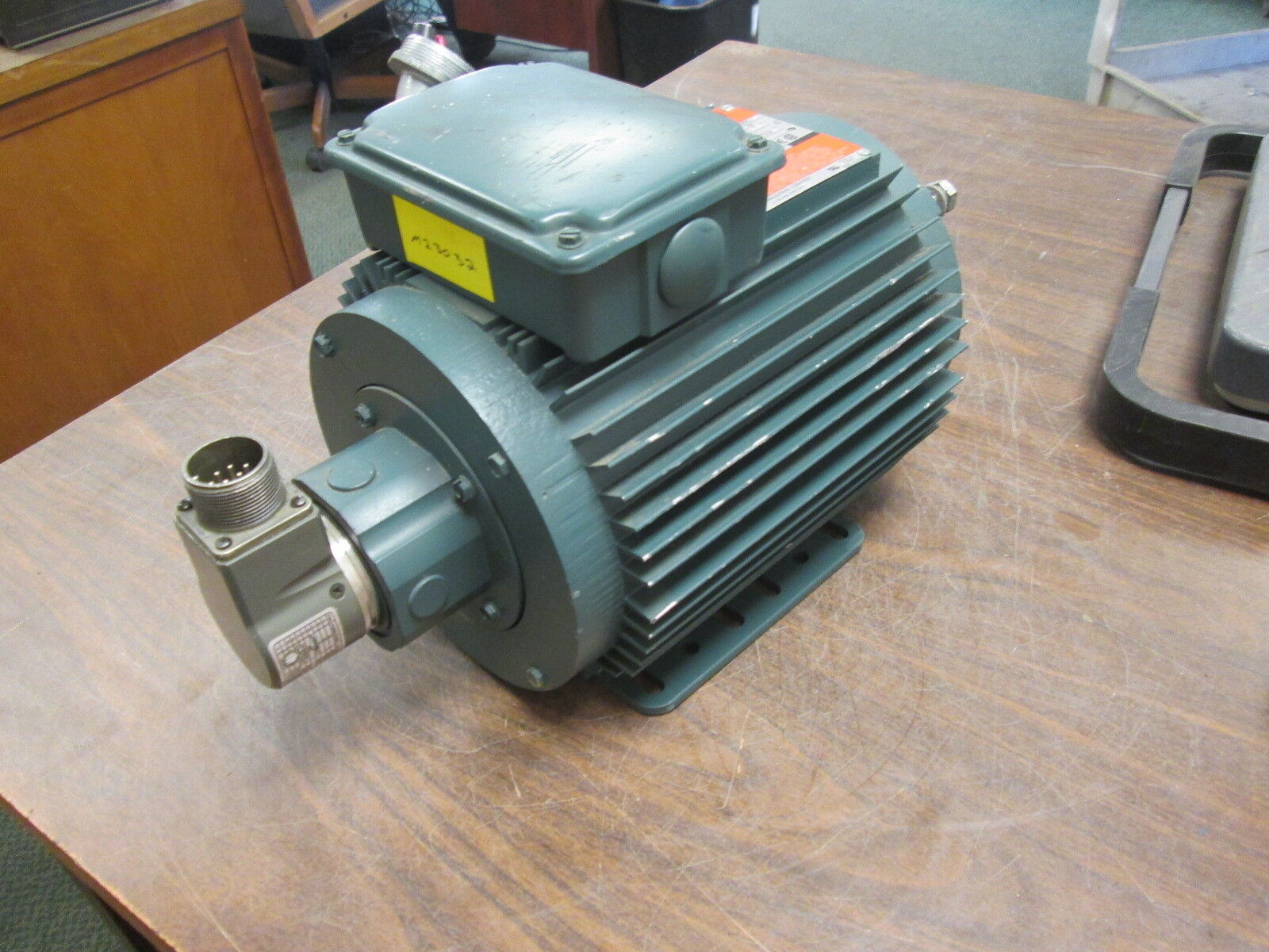 Reliance AC Motor w/ Encoder P14A5803P-AC 1HP 1736RPM FR:WC143TC 230/460V Used