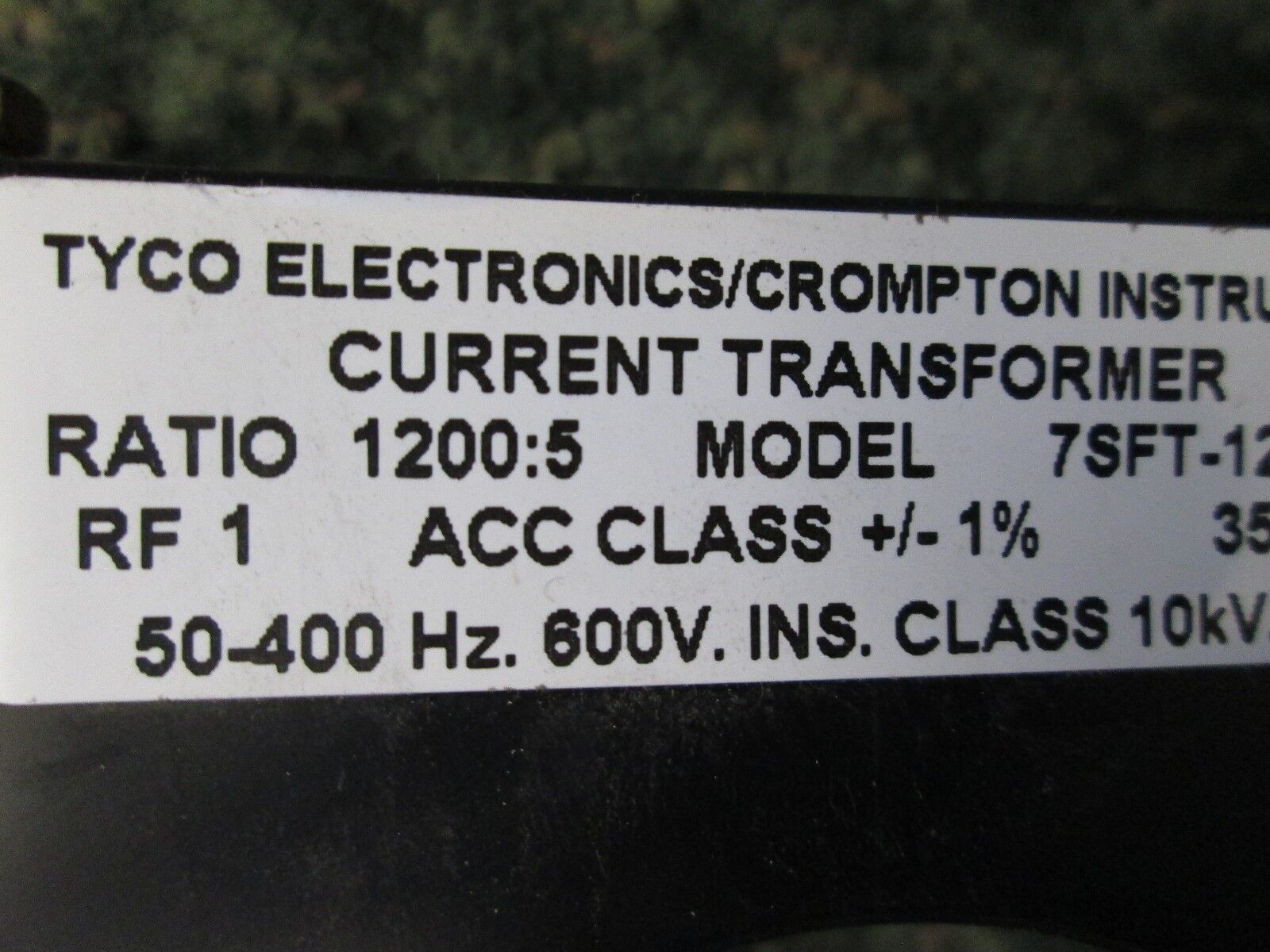 Tyco Current Transformer 7SFT-122 1200:5 Ratio 35VA 600V 50-400Hz Used