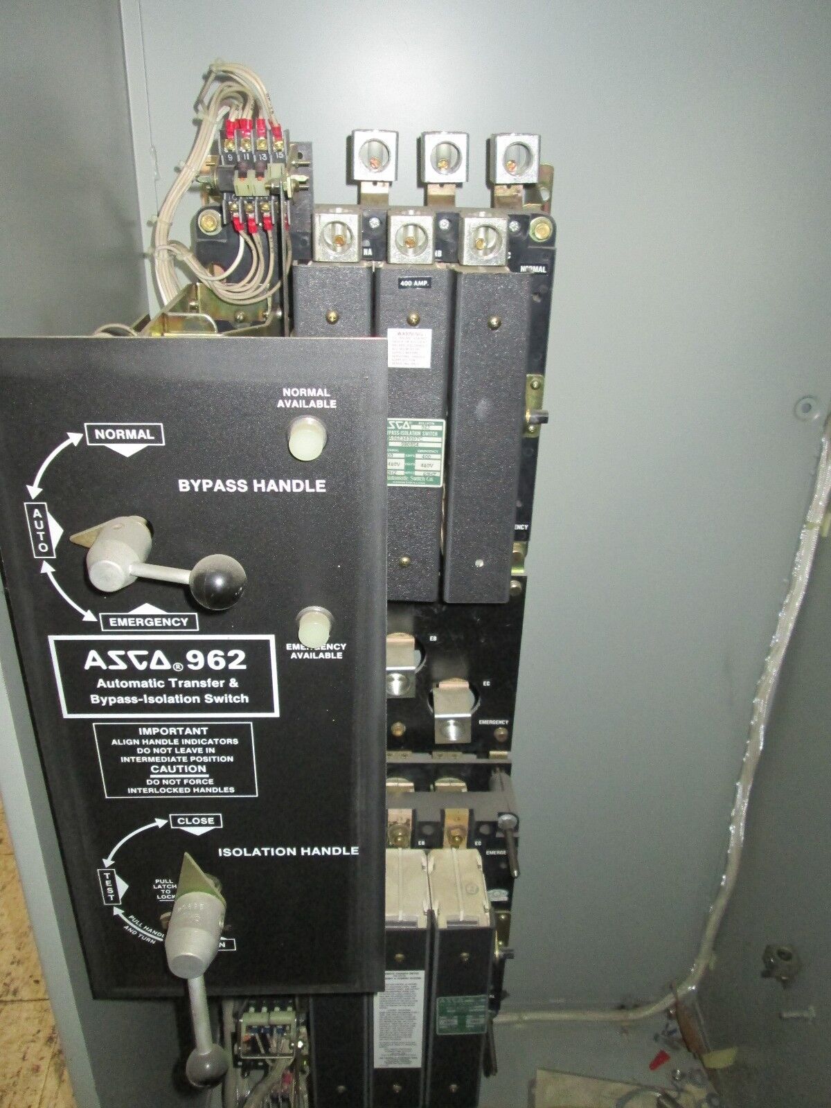 ASCO Automatic Transfer Switch A962340097C 400A 480V 60Hz 3Ph 3P w/ Bypass Used