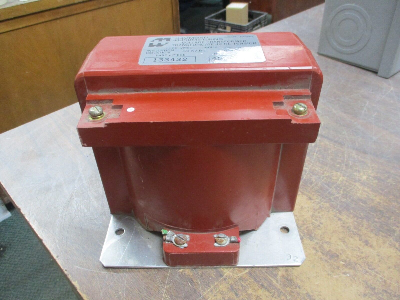 Hammond Type VM50 Voltage Transformer 133432 Ratio 4800:120 50KV BIL 60Hz Used