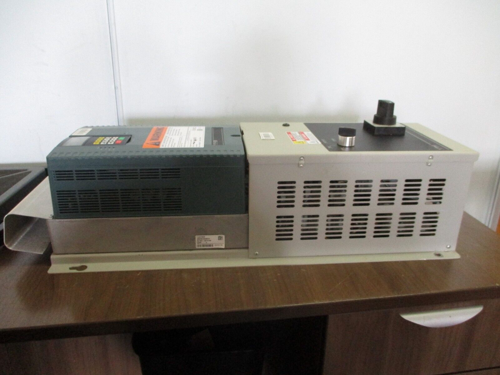 Rockwell Automation VTAC 9 AC Drive w/ Bypass 9VT401-027HTAN Ser. A 20HP 3Ph