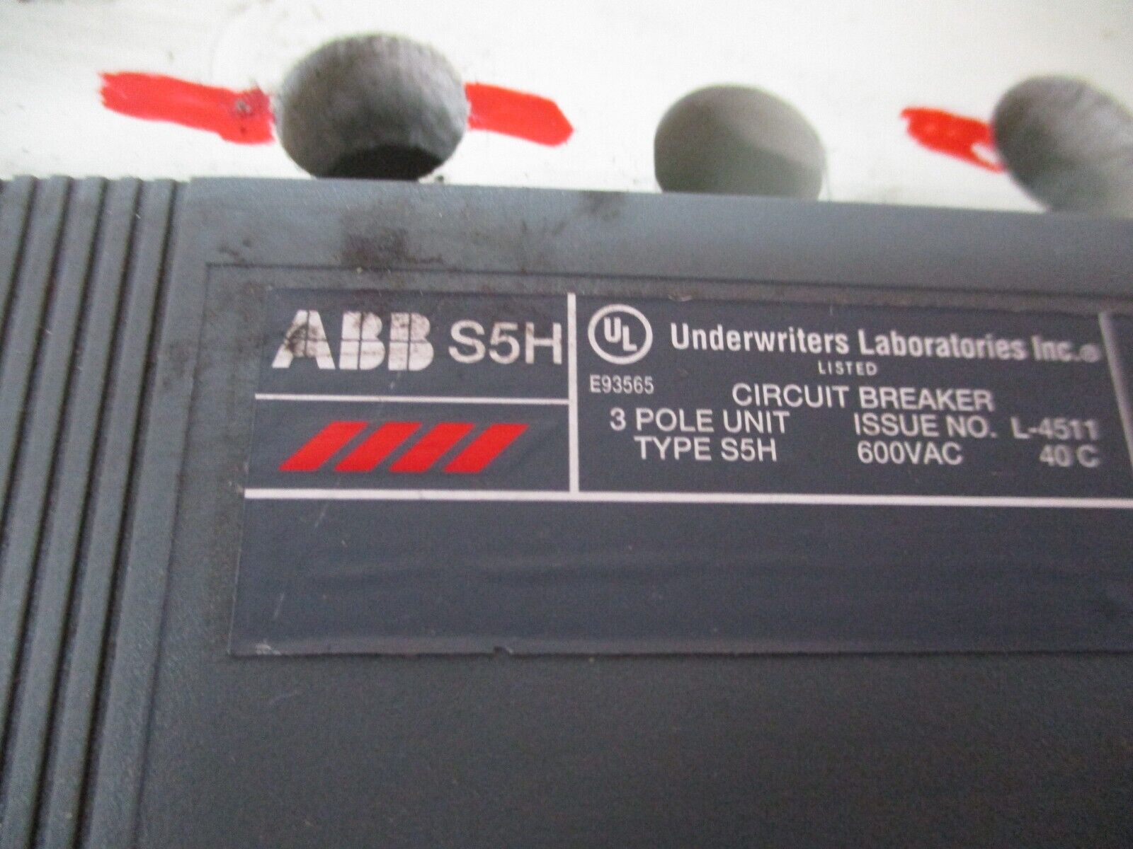 ABB Circuit Breaker w/ Disconnect & Shunt Trip S5H 3P 600V 400A Trip Used