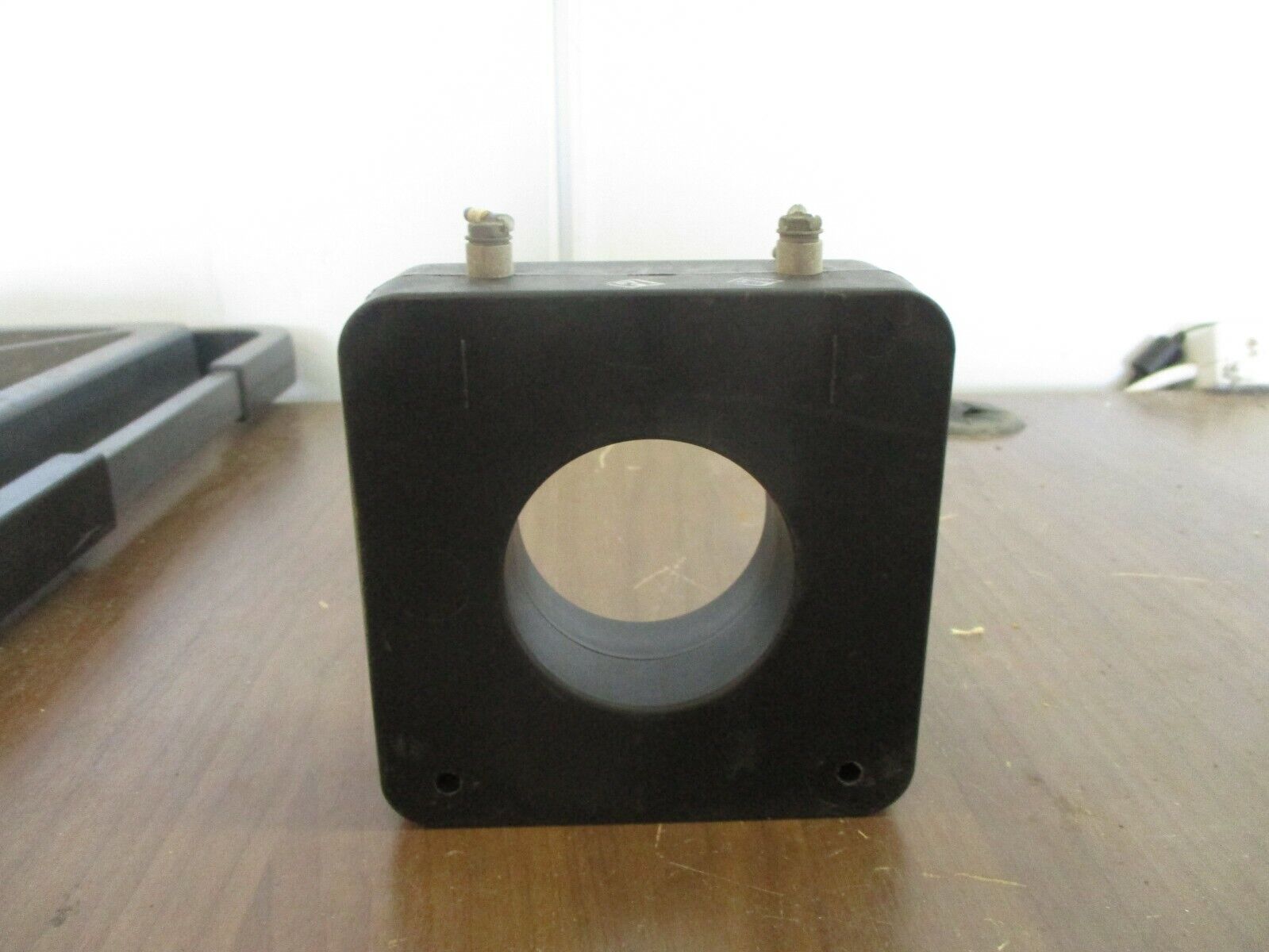 Square D Current Transformer 74R-251 Ratio 250:5A 600V 25-400Hz 10kV BIL Used