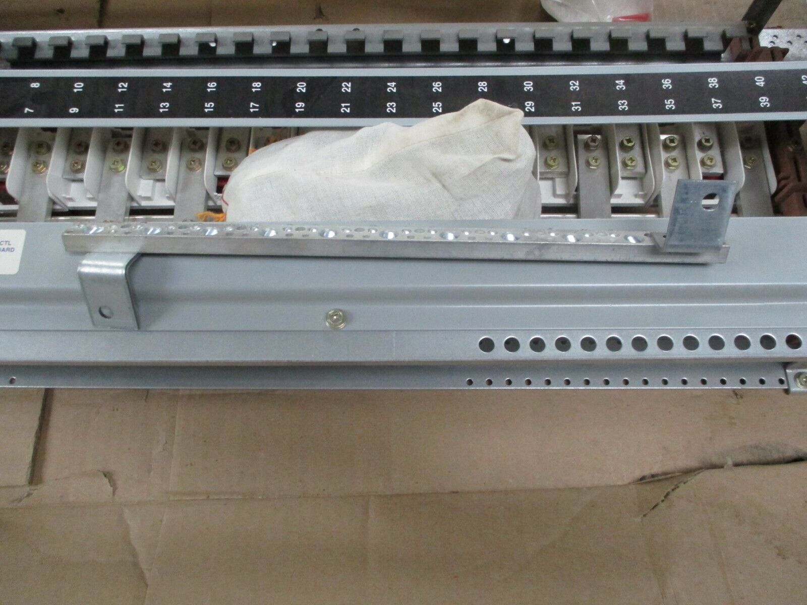 Siemens Main Breaker Interior PRL-1A 225A Max 120/240V 1Ph 3W New Surplus