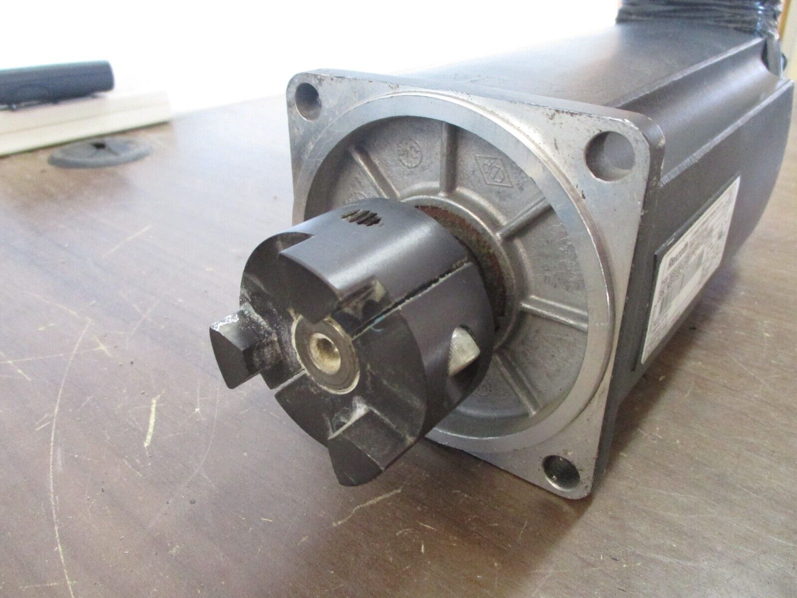 Rexroth Servo Motor MSK050C-0300-NN-M1-UP1-NNNN 3.1A 600V 1.77 Nm/A Used