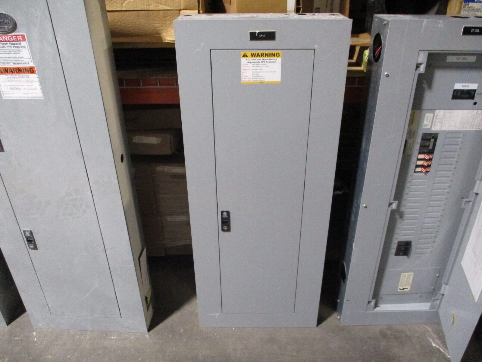 GE Main Breaker Circuit Breaker Panel AQF3422AT 225A Max, 225A Main 208/120V 3Ph