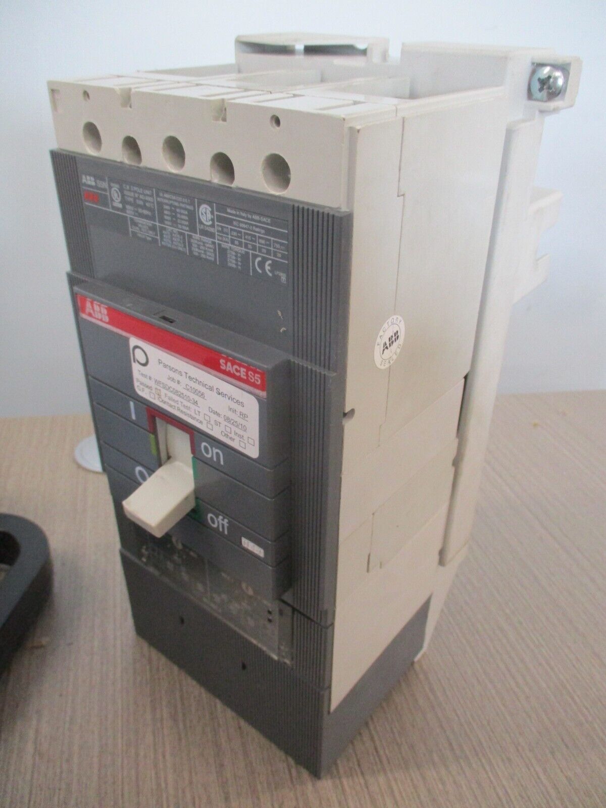 ABB SACE S5 Circuit Breaker S5N 400 400A 600V 3P *Chipped* Used