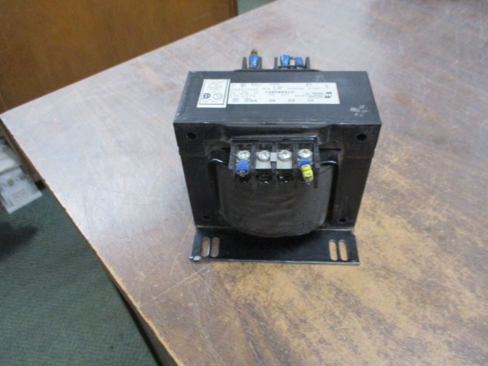 Hammond Transformer MT500MQMJ 500VA Pri: 240/480V Sec: 120V 50/60Hz Used