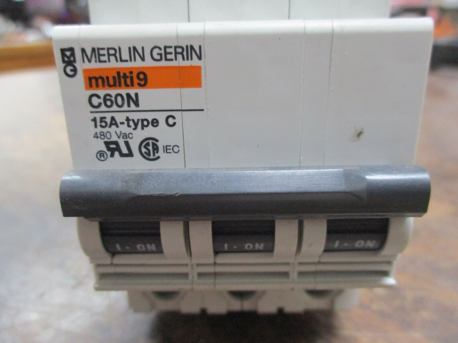 Merlin Gerin Circuit Breaker C60N 15A 480V 3P Used