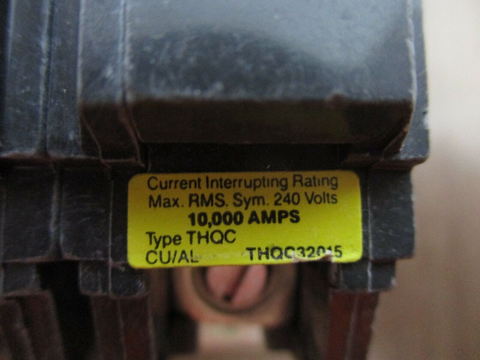 GE Circuit Breaker THQC32015 15A 240V 3P Used