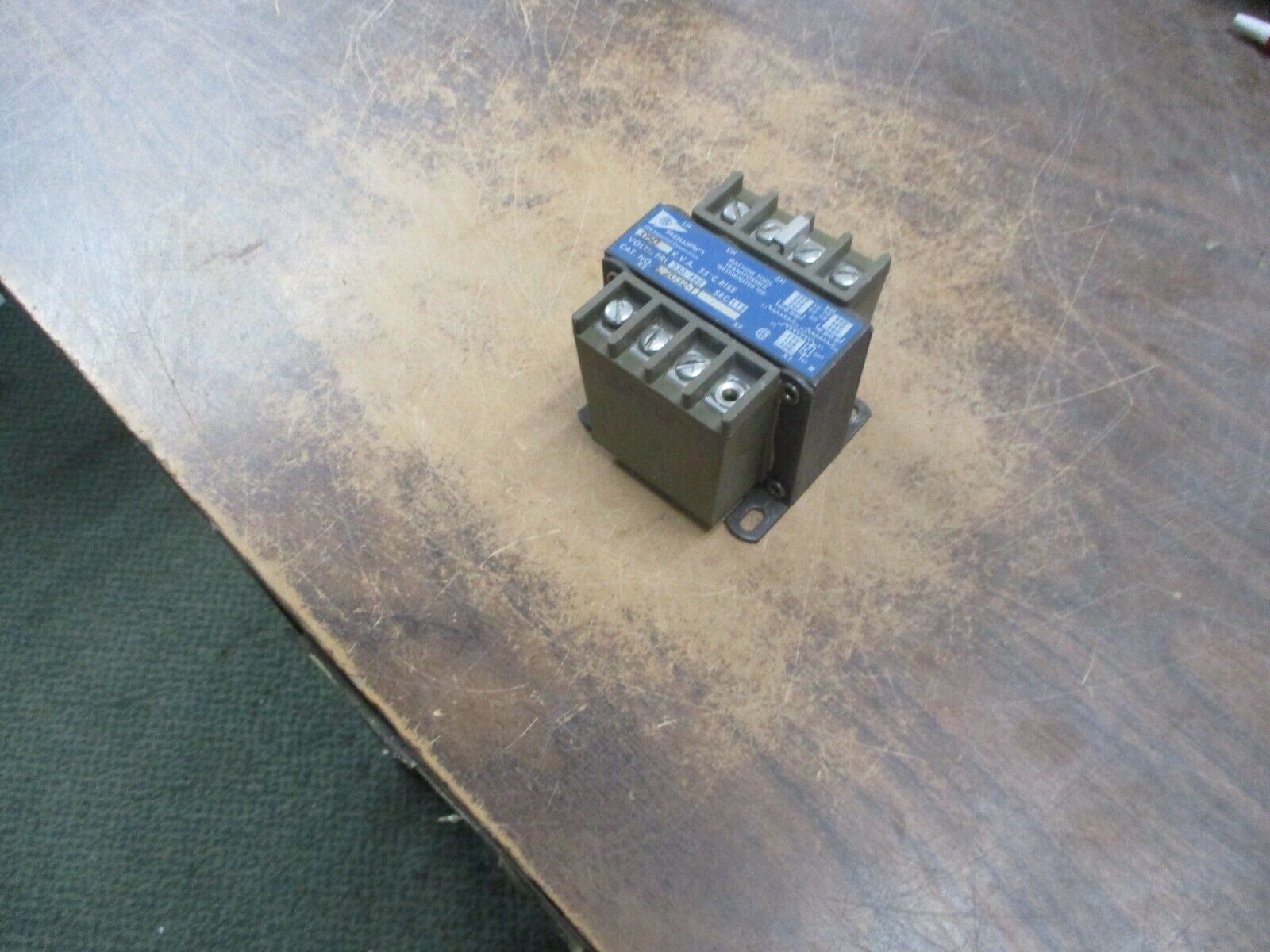 ITE Rowan Transformer 2032-T1 0.050KVA Pri:230/460V Sec:115V Missing Screw Used