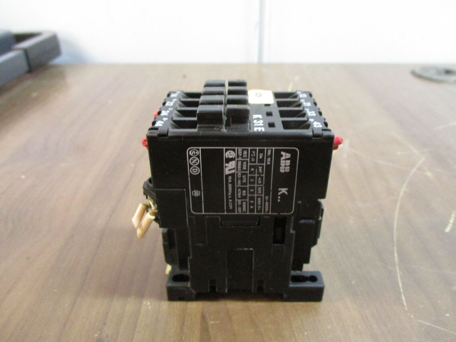 ABB Contactor K 31 E 120V Coil 10A 600V Used