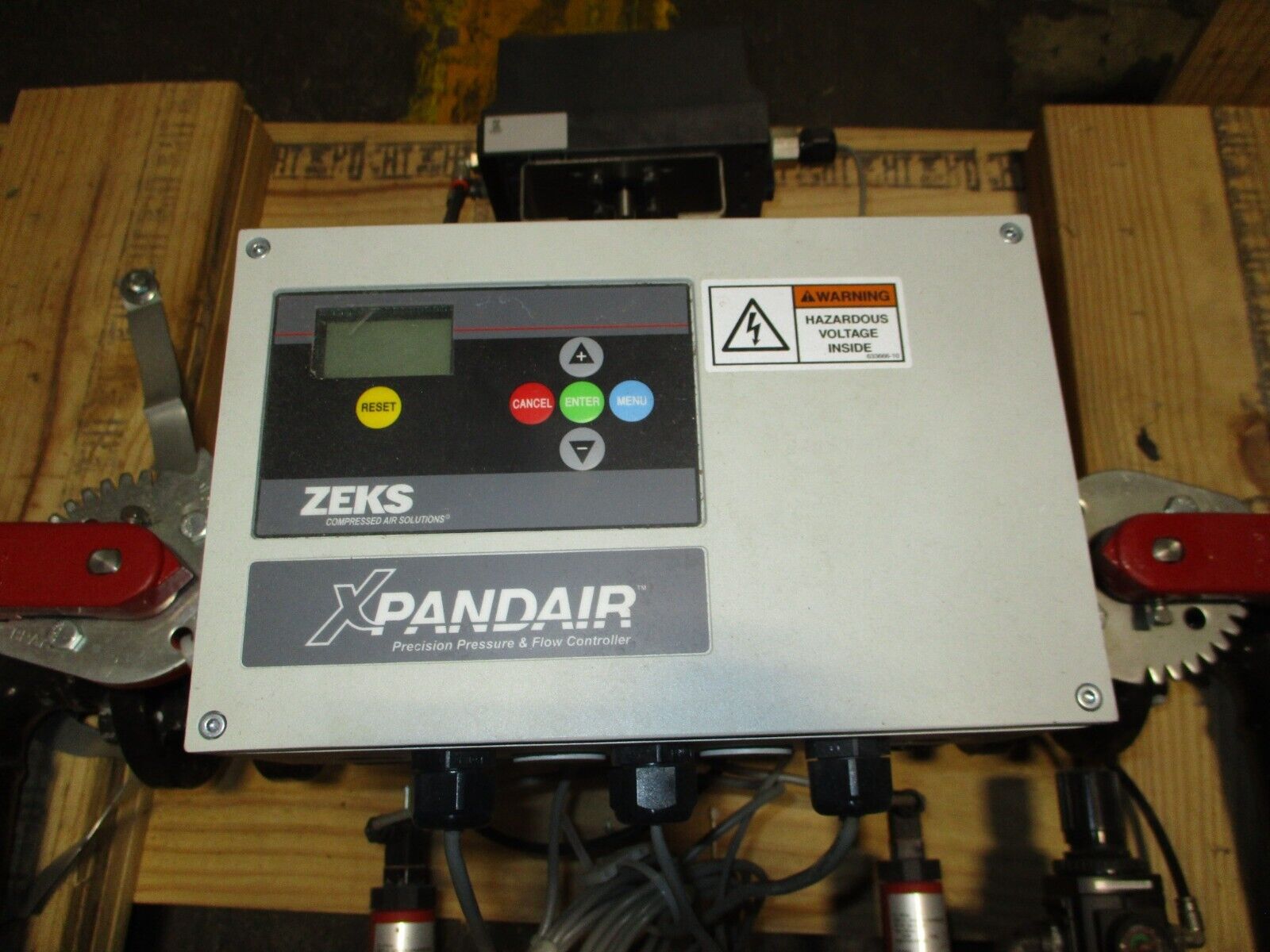 Zeks XpandAir Precision Pressure & Flow Controller 20XPE000 200PSIG 180°F