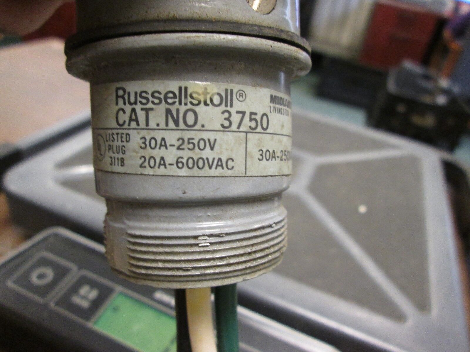 RussellStoll  Plug  3750  30A @ 250V  20A @ 600V  3W  **Open End**