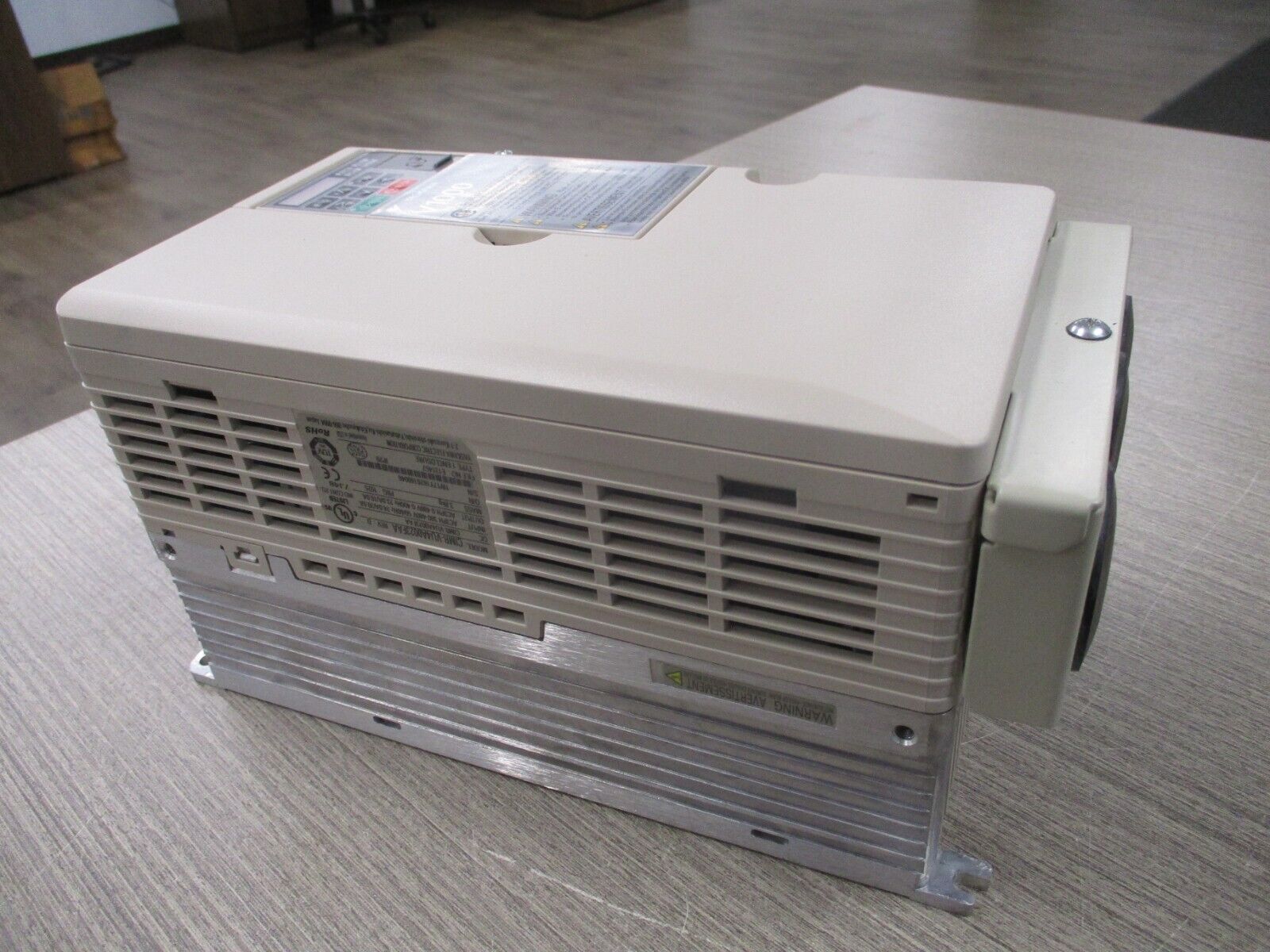 Yaskawa V1000 AC Drive CIMR-VU4A0023FAA Rev. D 10HP 380-480V New Surplus