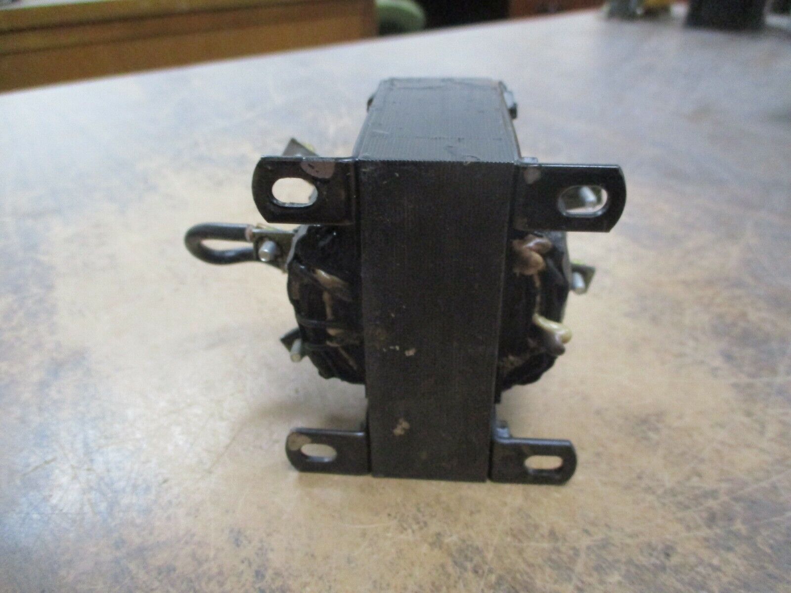 Square D Transformer 9070 E0-1 Ser. A 50VA Pri: 240/480V Sec: 24V Used