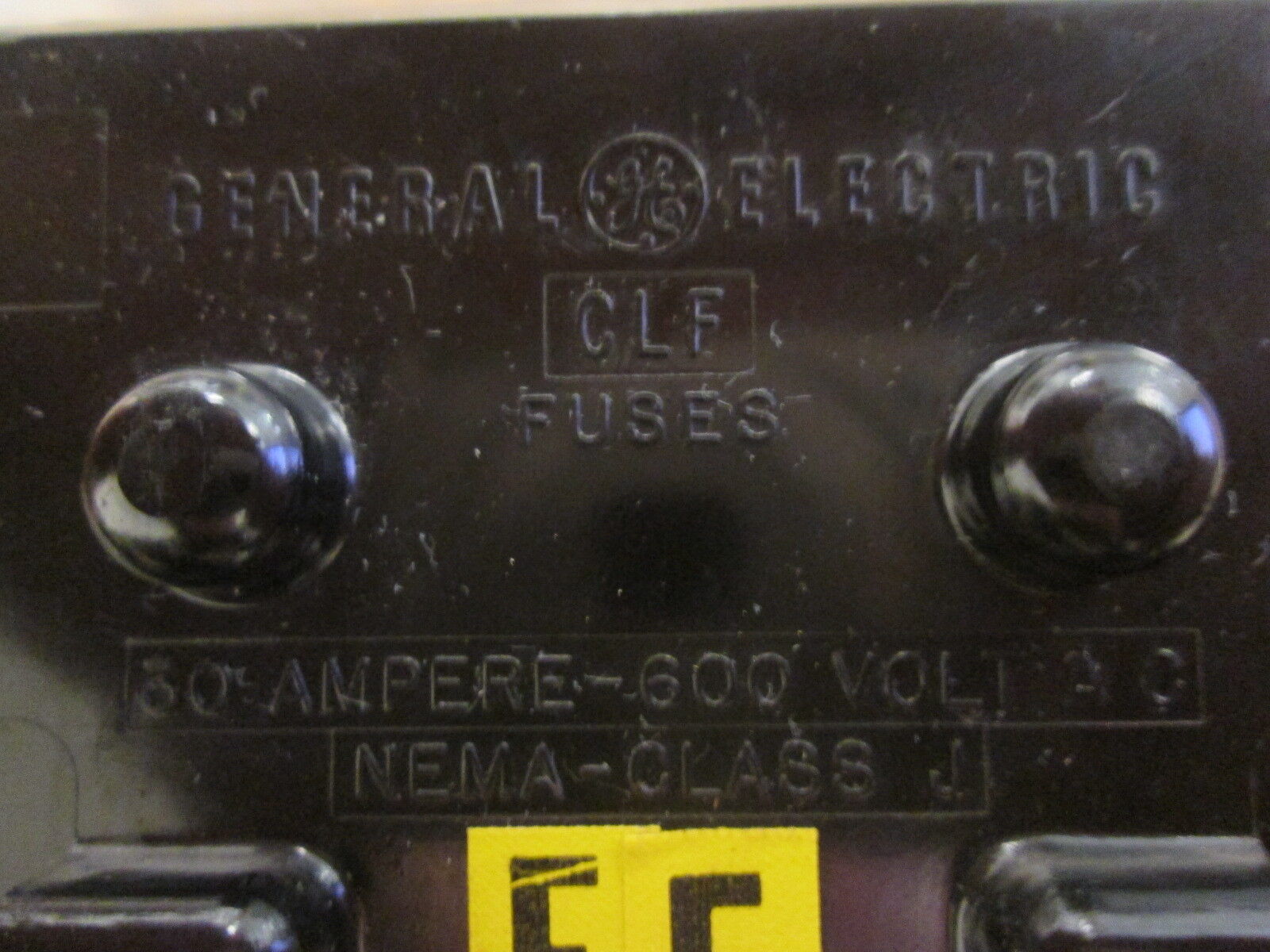 GE Fuse Pullout nema Class J 30A 600V 2P Used