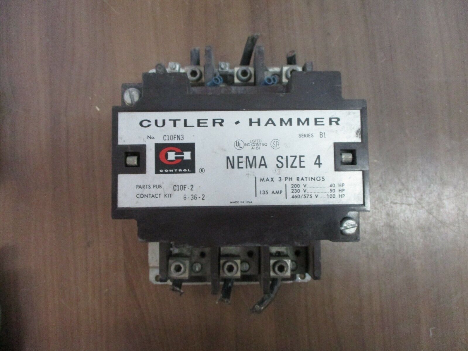 CutlerHammer Size 4 Contactor C10FN3 120V Coil 135A 200575V Used