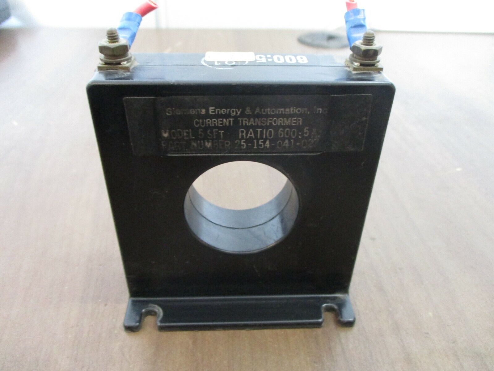 Siemens Model 5 SFT Current Transformer 25-154-041-027 Ratio 600:5A Used