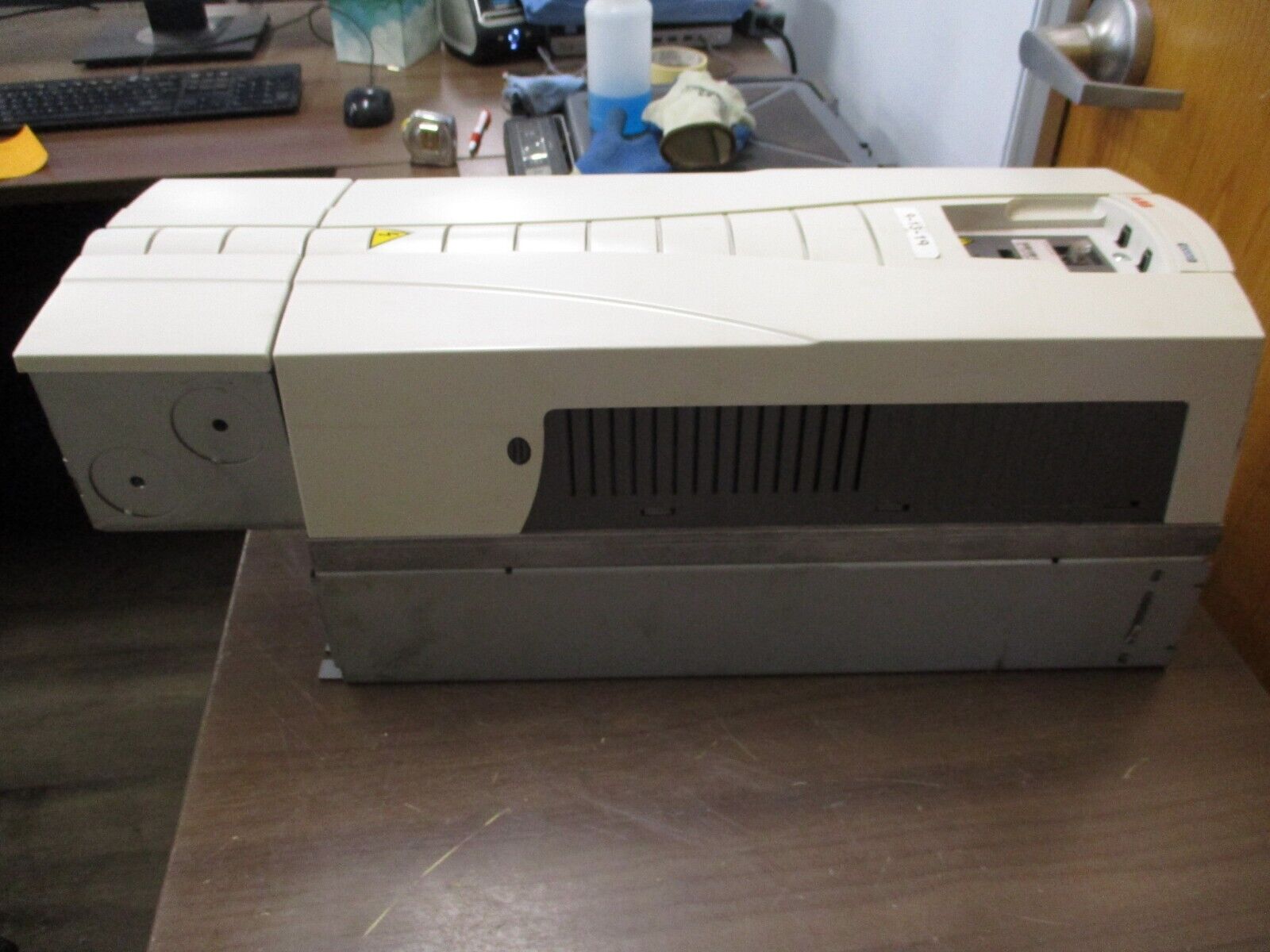 ABB ACH550 AC Drive ACH550-UH-038A-4 25HP 3Ph *No Keypad* Used