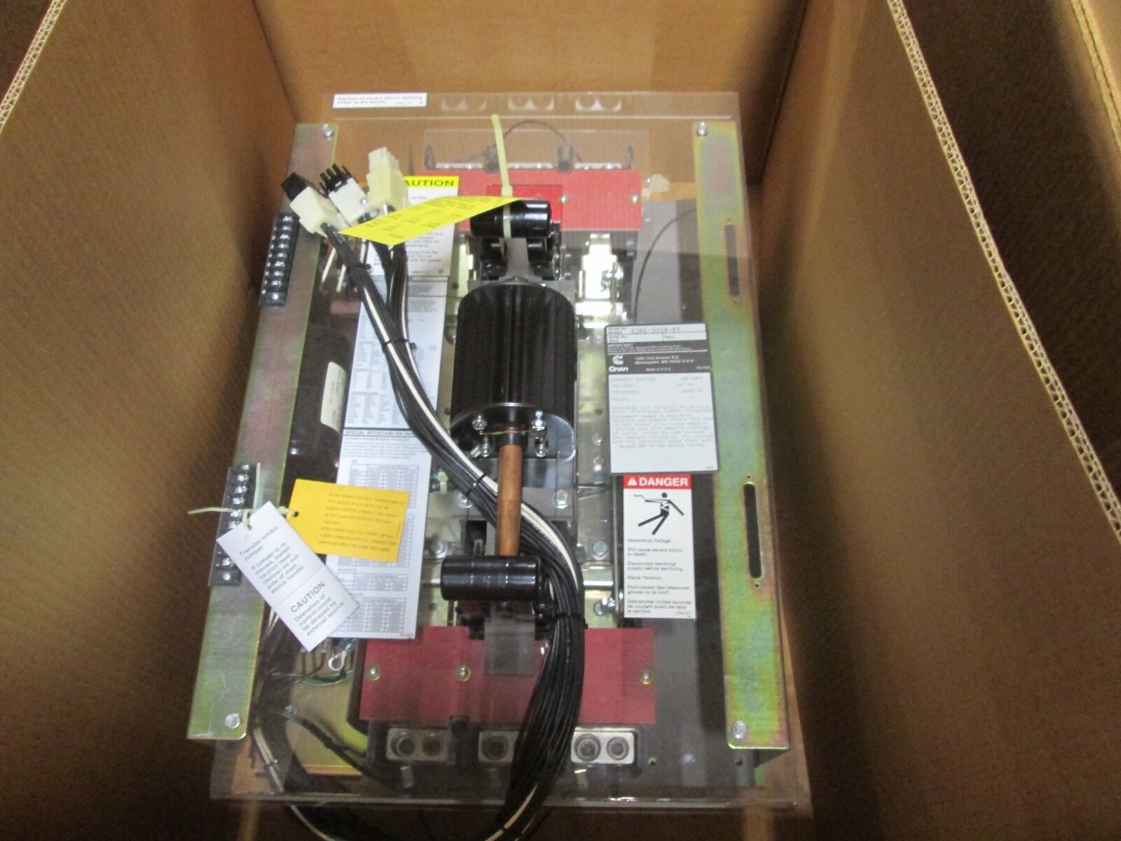 Onan Transfer Switch Assembly 306-3550-04 400A 120/240V 3Ph 4W New Surplus