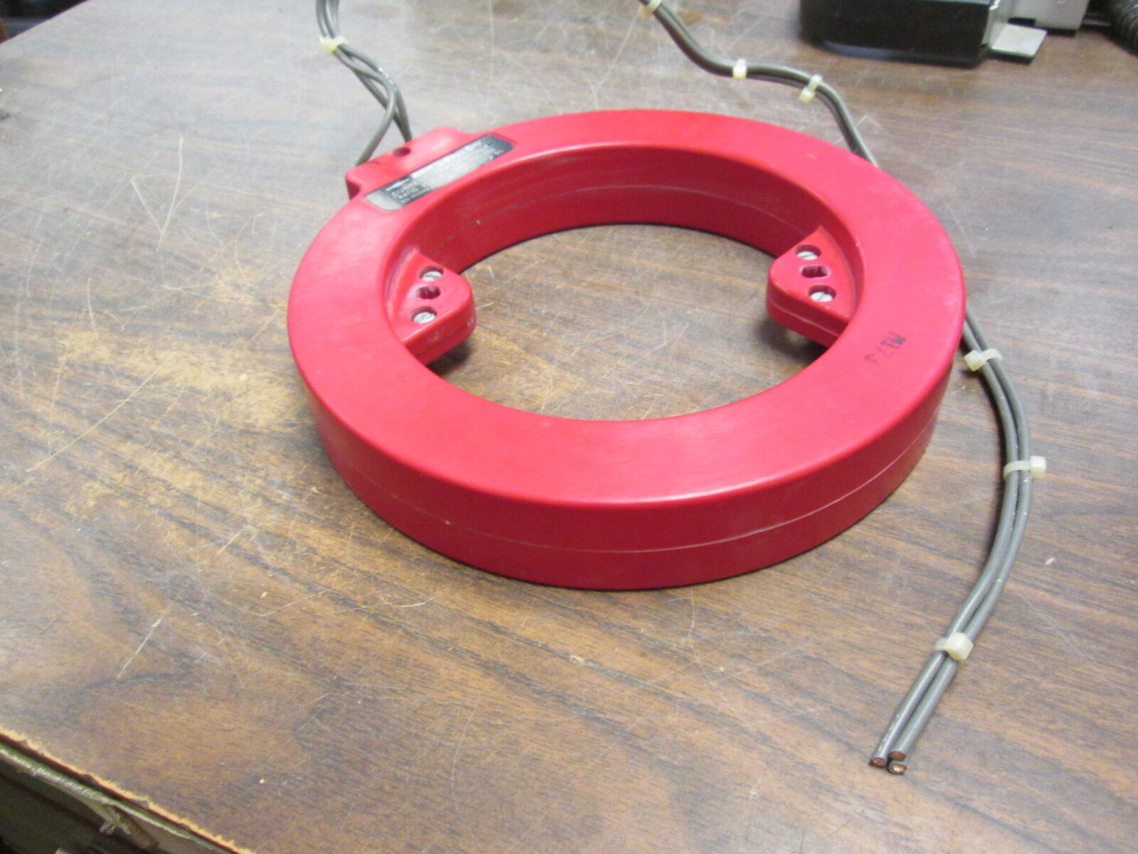 Abbott Magnetics Corp. Current Transformer 360-252 Ratio 2500:5A 600V 50-400Hz