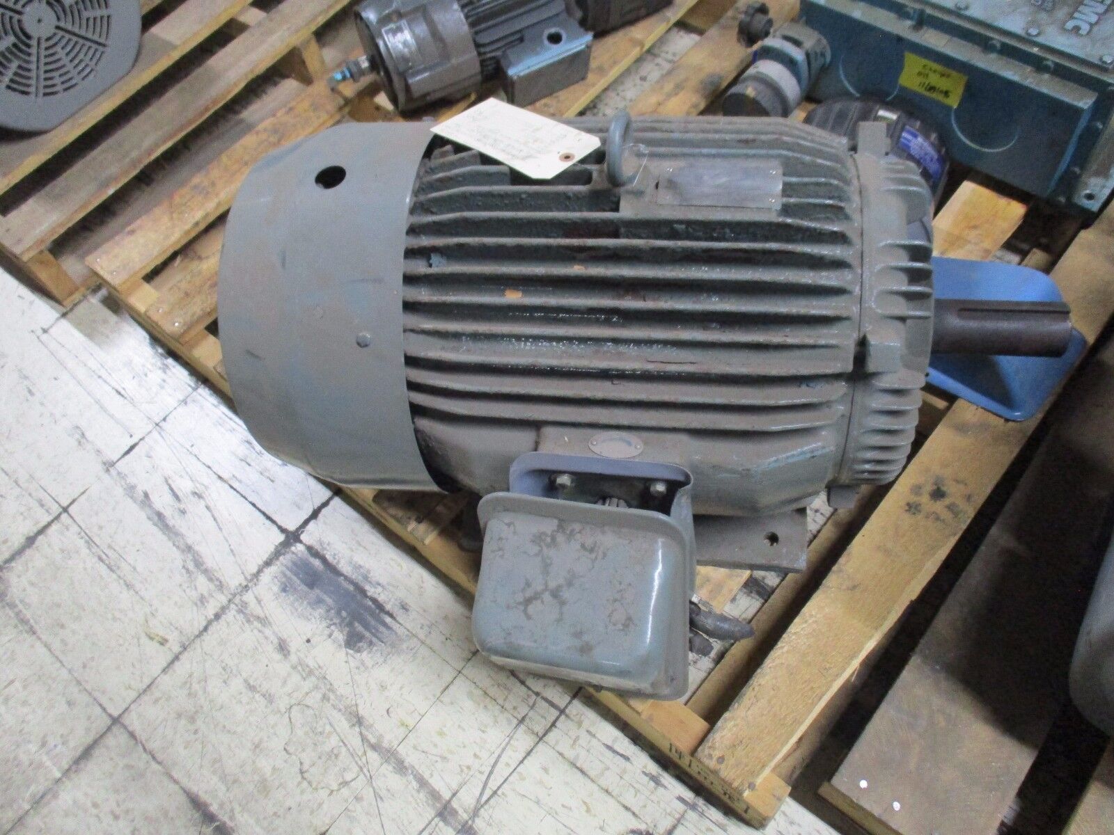 World Energy Series AC Motor B0306FLF1U3 30HP 1170RPM 230/460V 77.8/38.9A Used