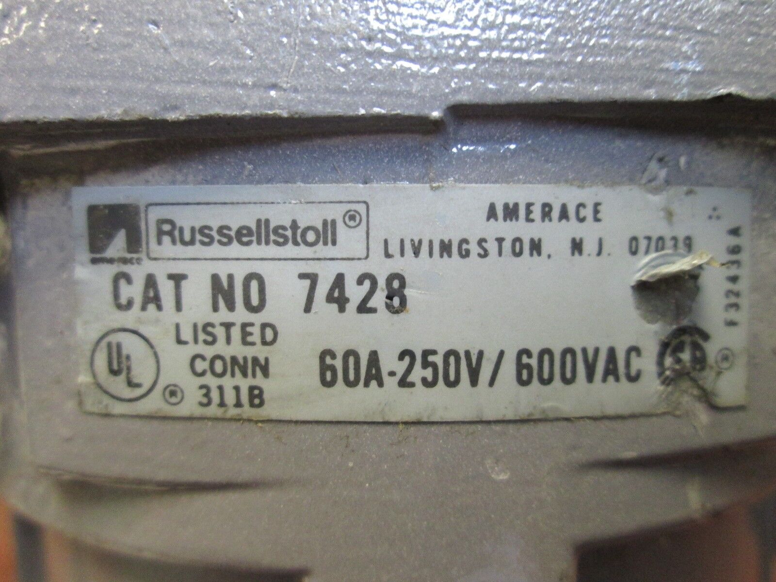 RussellStoll Receptacle 7428 60A 600V 4W 3P Used