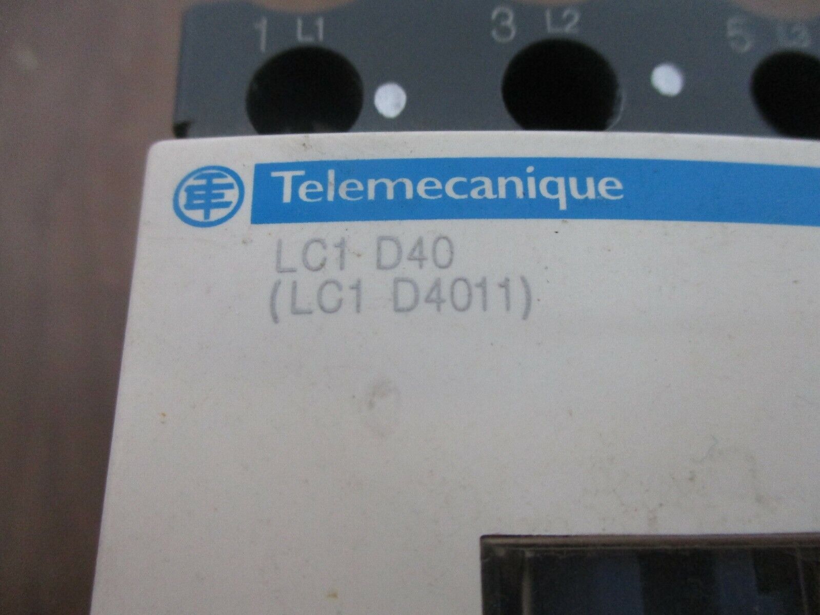 Telemecanique Contactor LC1 D4011 120V Coil 60A 600V Used