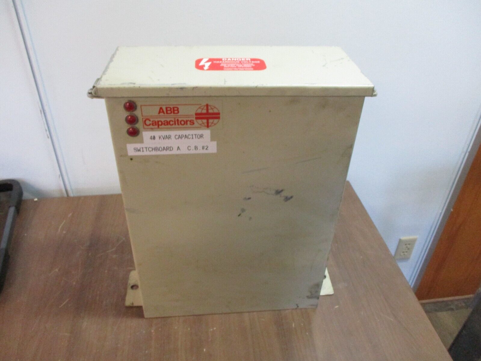 ABB Capacitor C486D40-3 40KVAR 480V 3Ph 60Hz Type 12 Enclosure Used