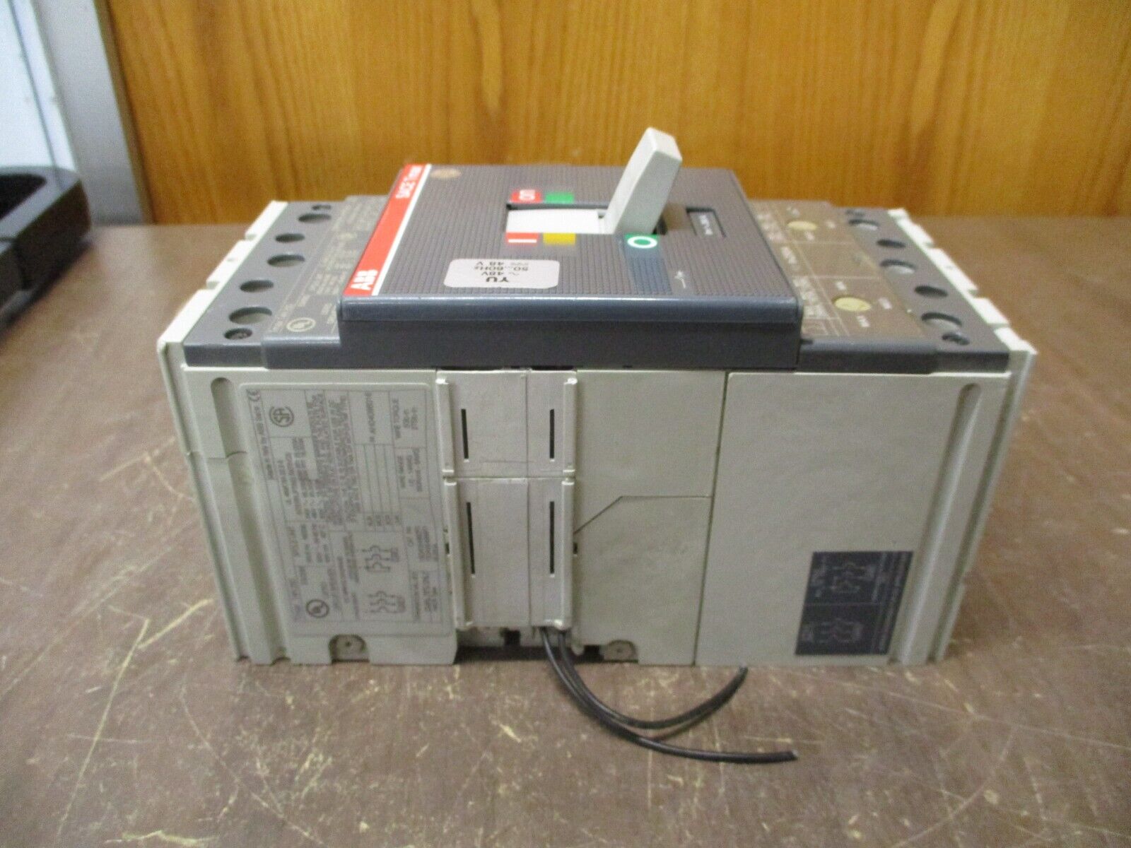 ABB SACE Tmax Circuit Breaker T4N 250 250A 600V Used