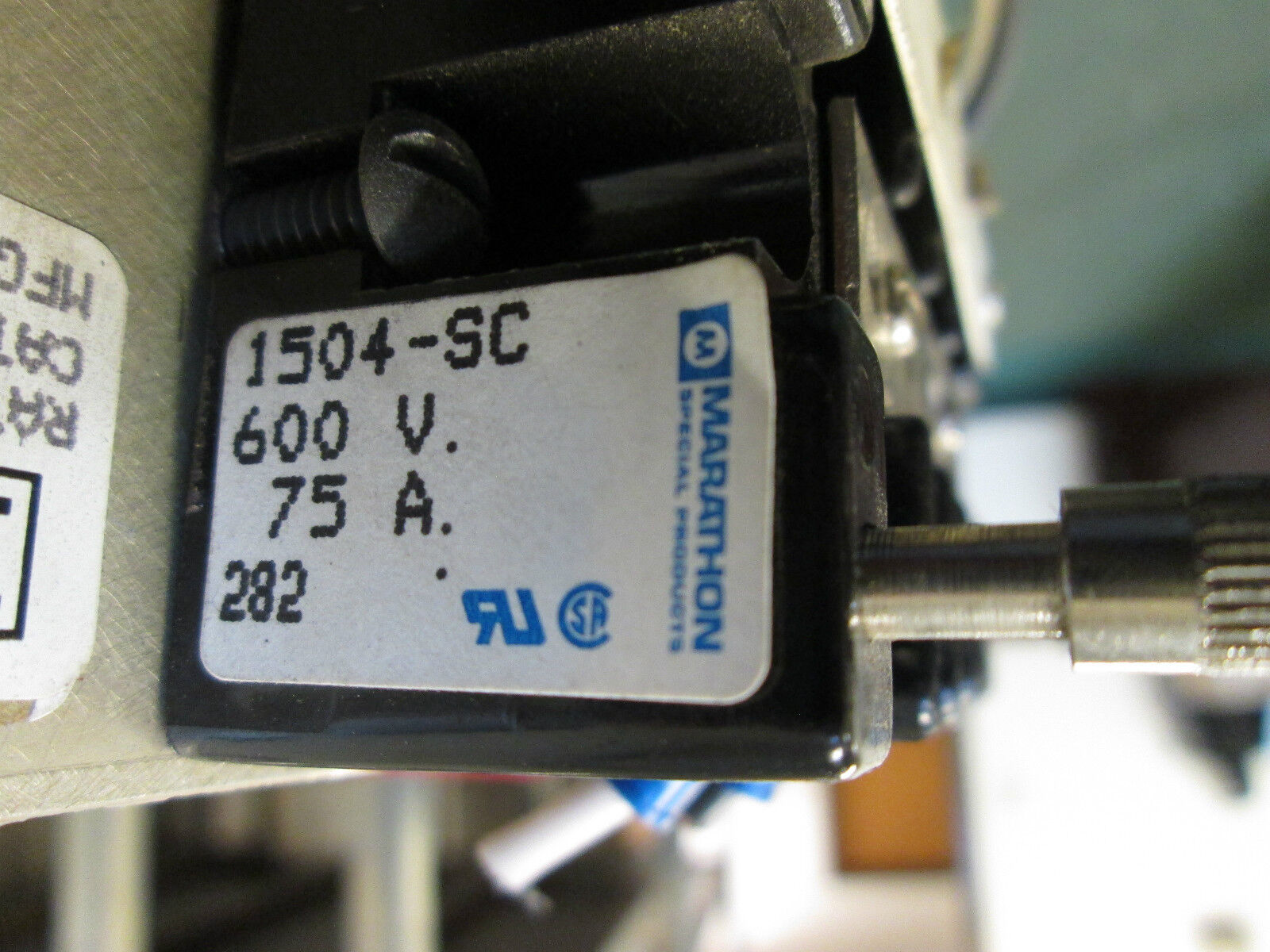 Square D Current Transformer 270R-162 Ratio: 1600:5 Pri. Turns: 1 BIL 10KV Used