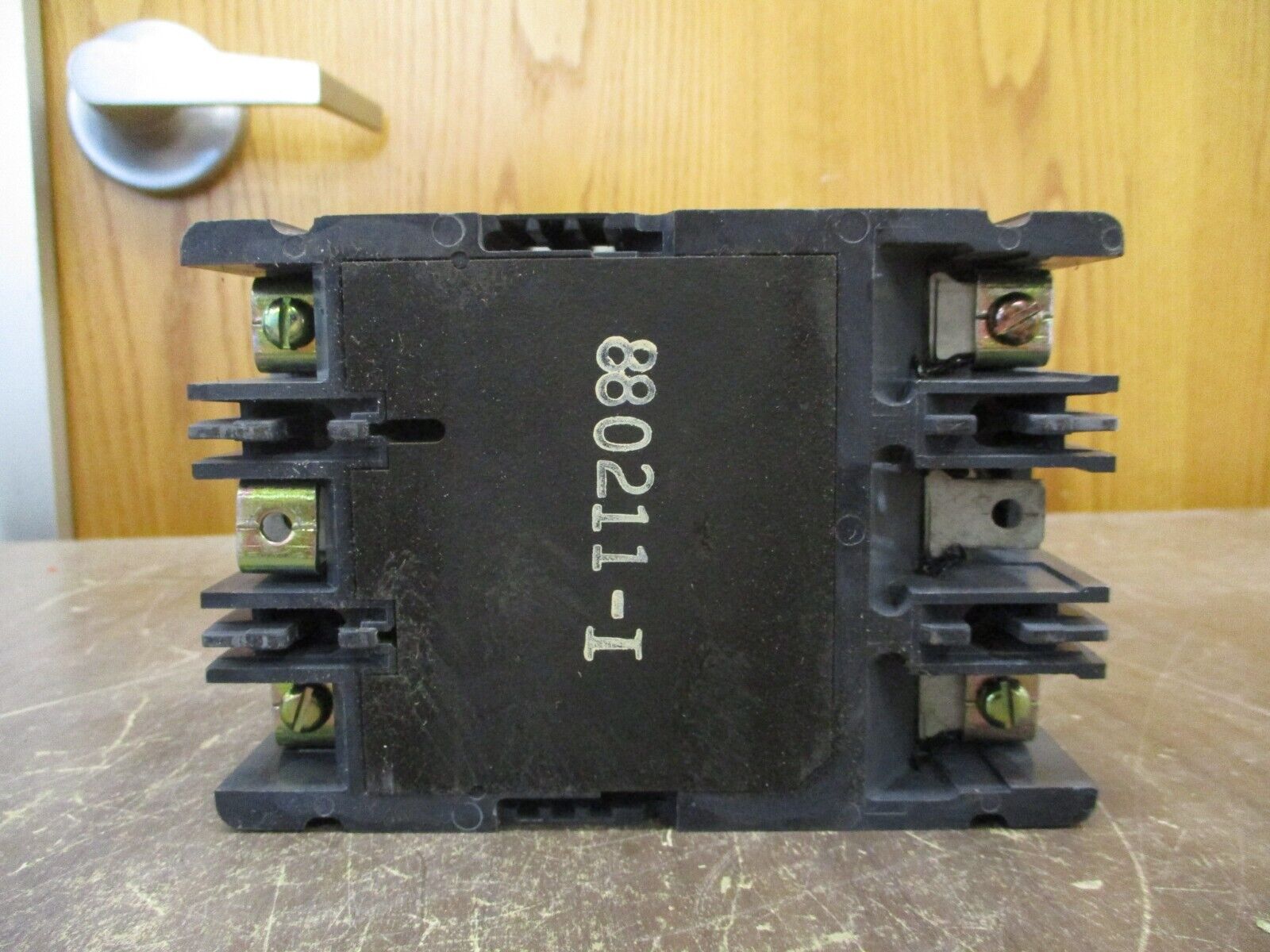 Westinghouse Circuit Breaker HMCP030H1C 30A 600V 3P *Missing Lug* Used