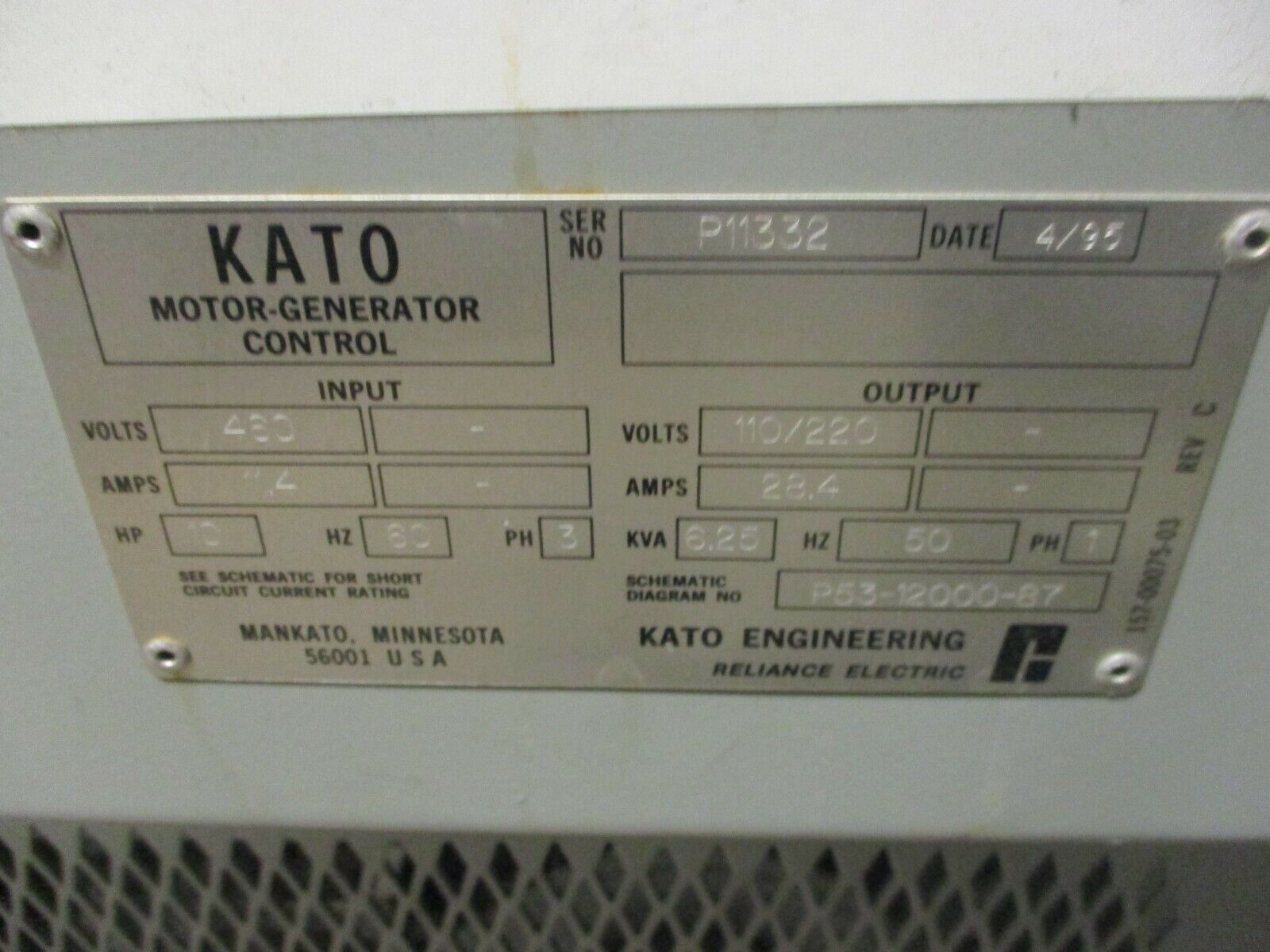 Kato Brushless Synchronous AC Generator w/Control Panel 4P82-0413 10HP 5KW Used