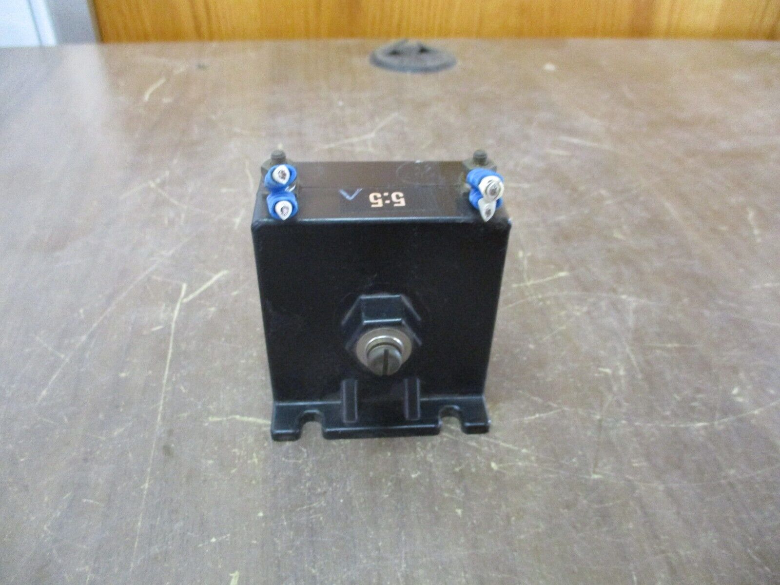 Kele & Associates Current Transformer 189-005 Ratio 5:5A 600V 50-400Hz 10kV BIL