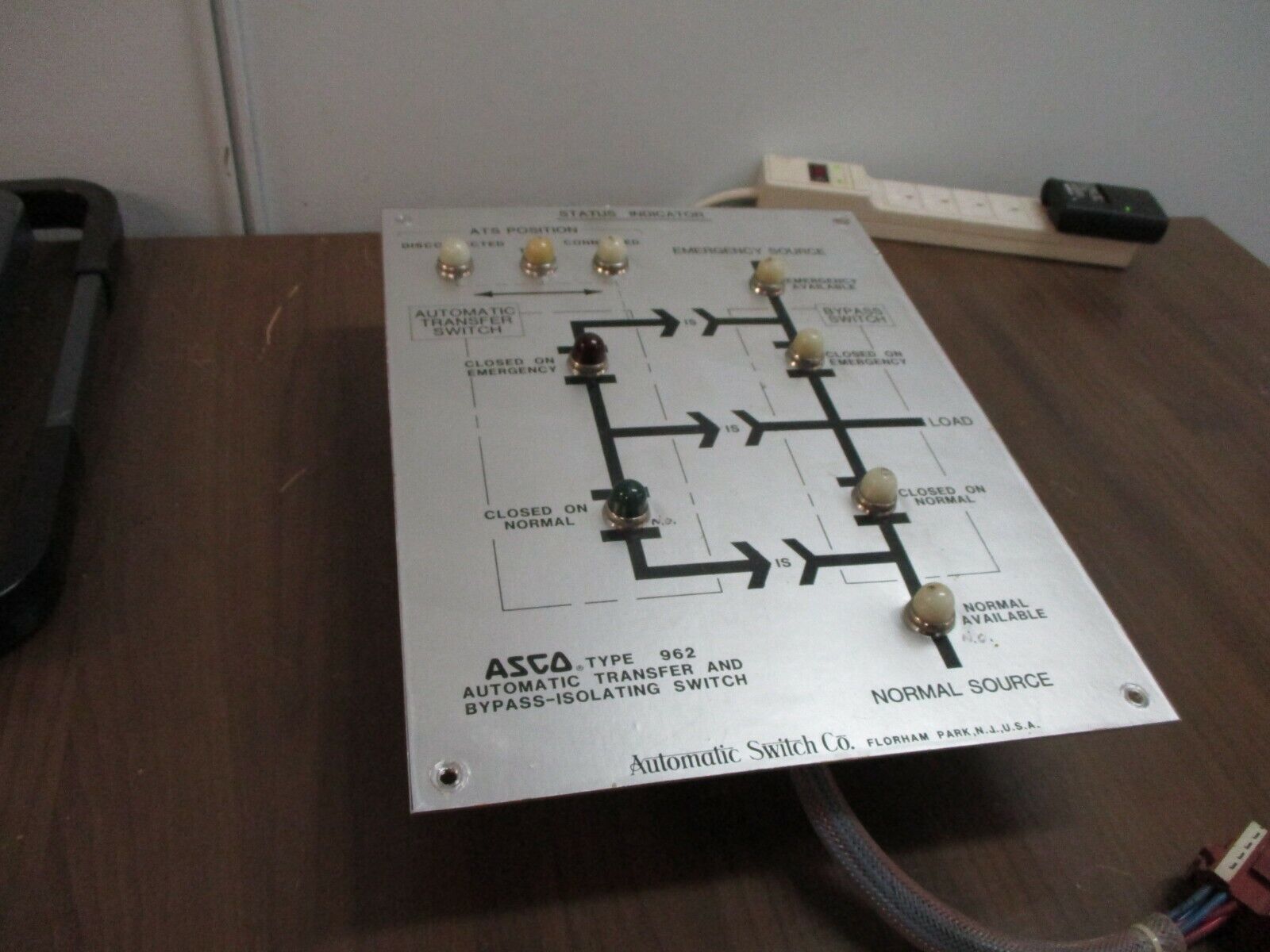 Asco Transfer & Bypass Switch Status Indicator Panel Type 962 Used