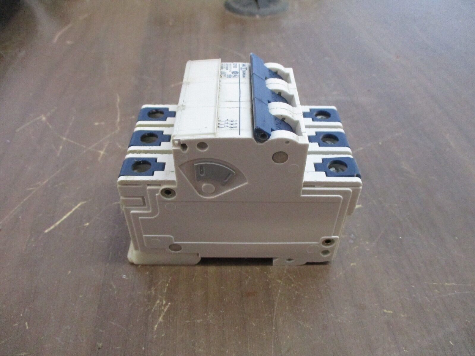 ABL Sursum Circuit Breaker 3D10UM 10A 480Y/277V 3P Used