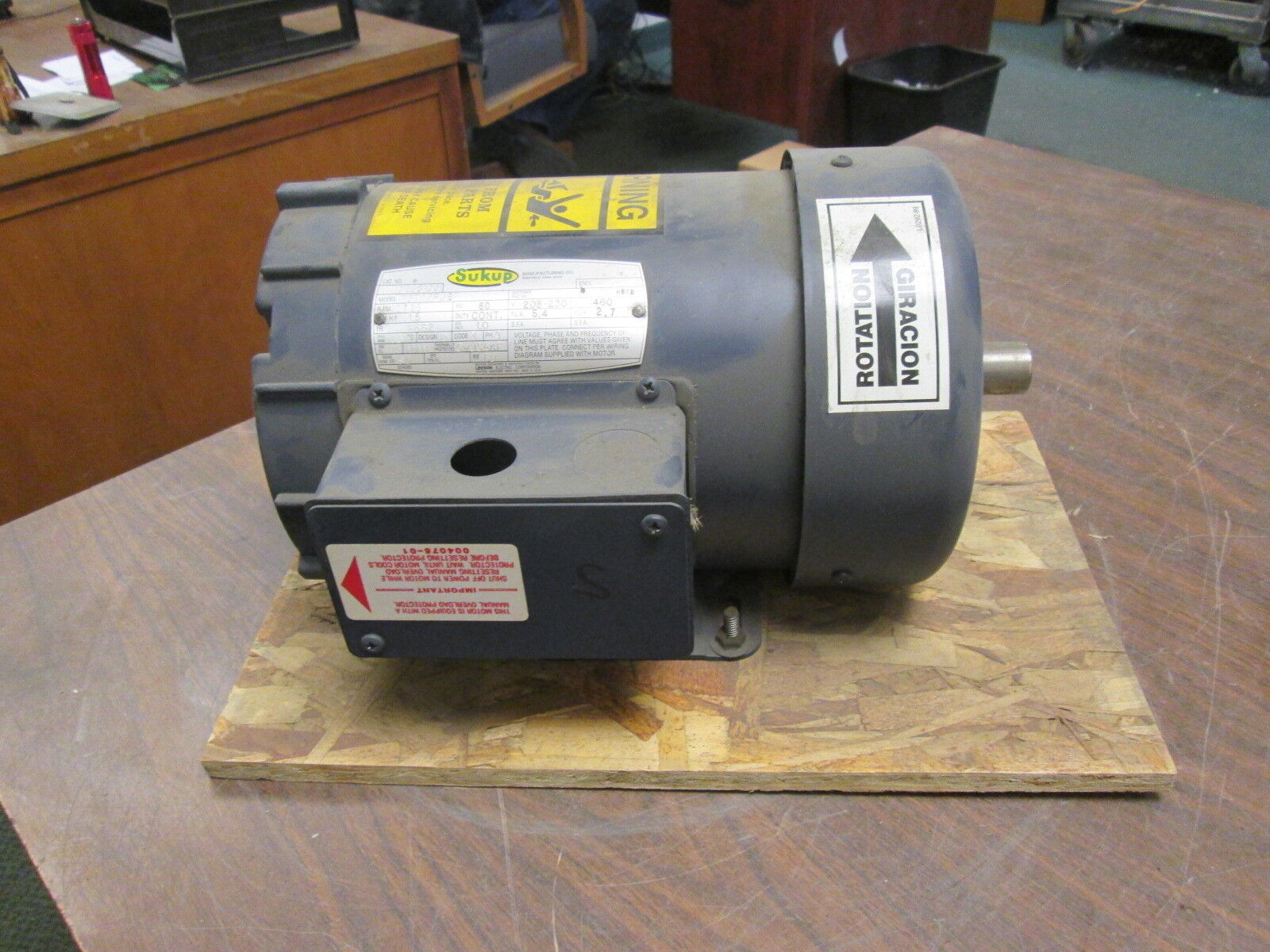 Sukup P6T17FB6F AC Motor 110235.00 1½HP 1725RPM FR: F56Z 208-230/460V 3Ph Used