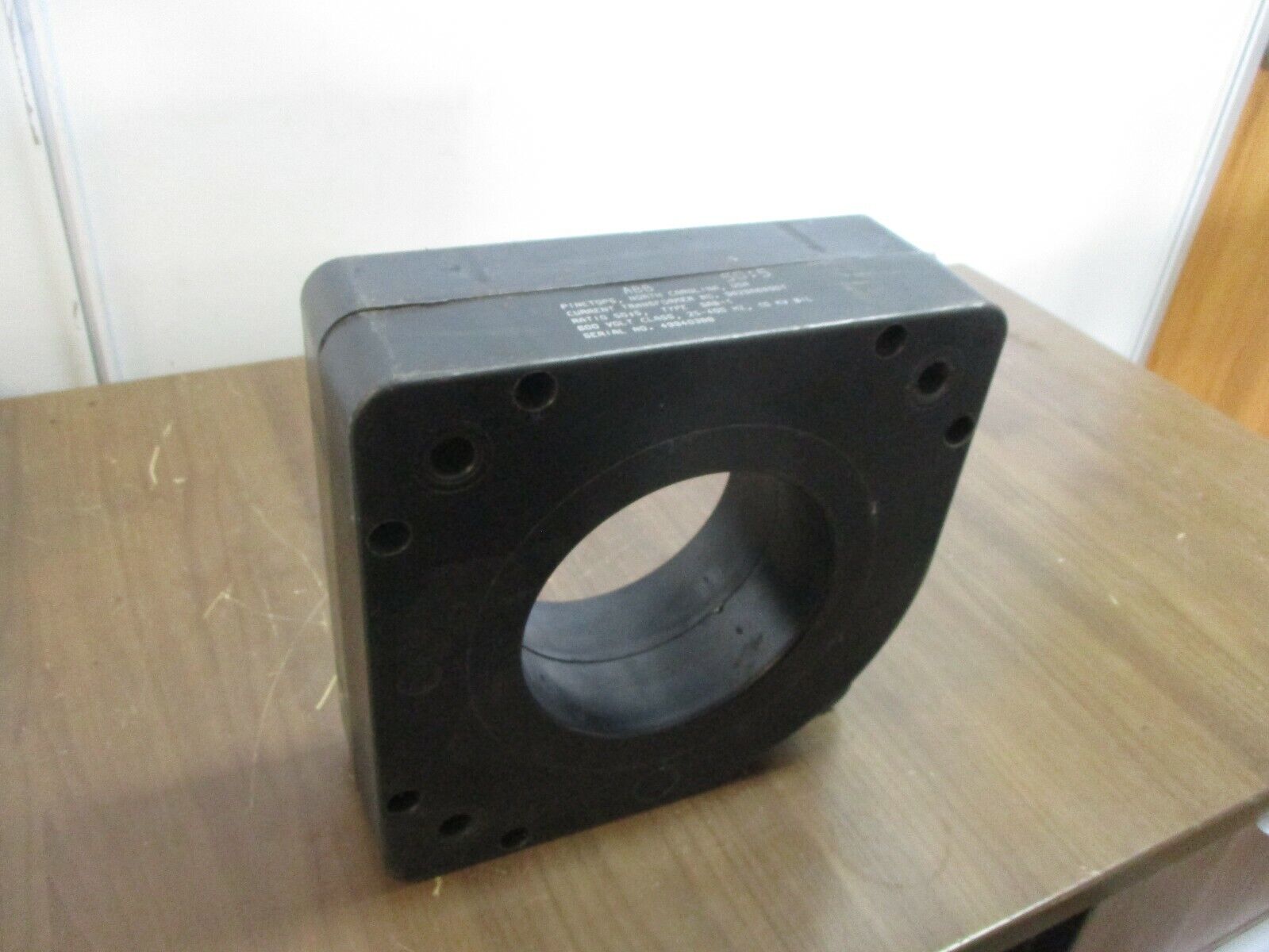 ABB Type SAB-1 Current Transformer 9628A68G01 Ratio 50:5A 600V 25-400Hz 10kV BIL