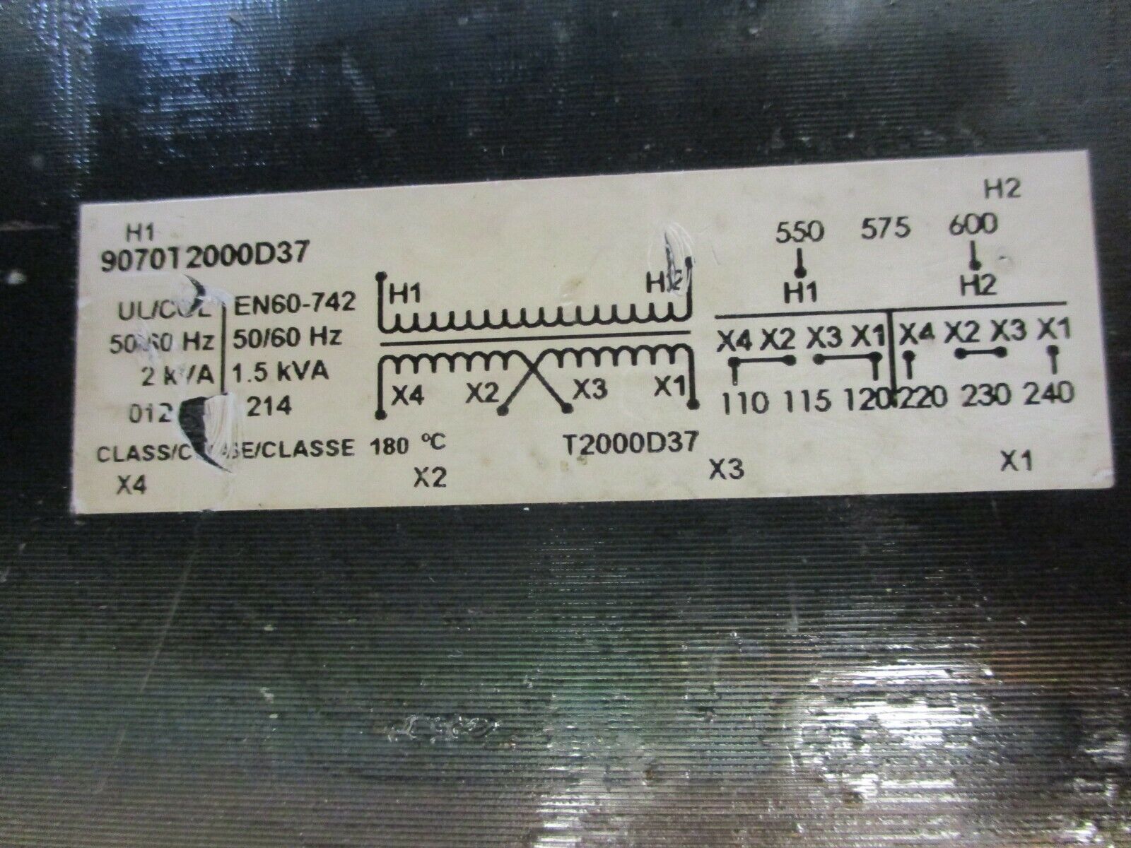 Square D Transformer 9070T2000D37 2kVA Pri: 600V Sec: 120/240V 50/60Hz Used