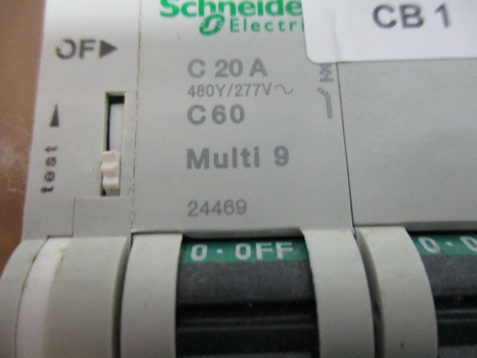 Schneider Electric Multi 9 Circuit Breaker 24469 20A 480Y/277V 3P w/ Aux Switch