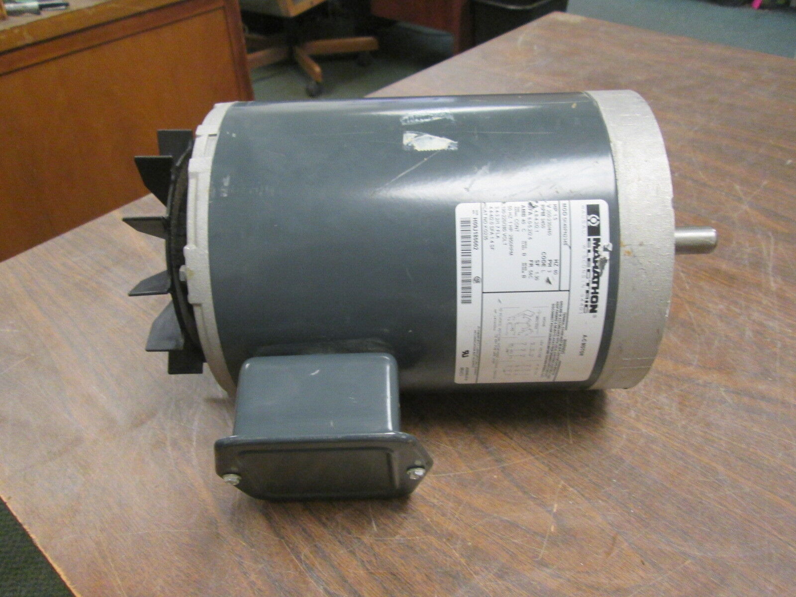 Marathon AC Motor 5K49PN2348 1.5HP 3450RPM FR:56C 200-230/460V 4.8-4.2/2.1A Used