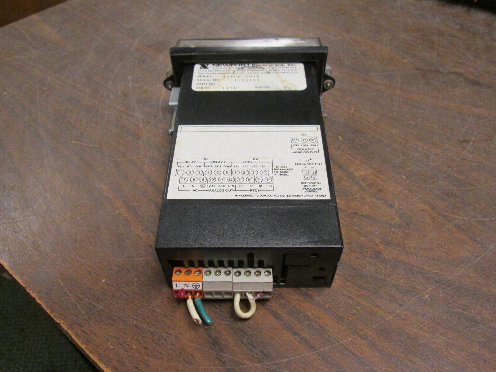 Newport Temp Controller INFCR-001B 115V 7W Used