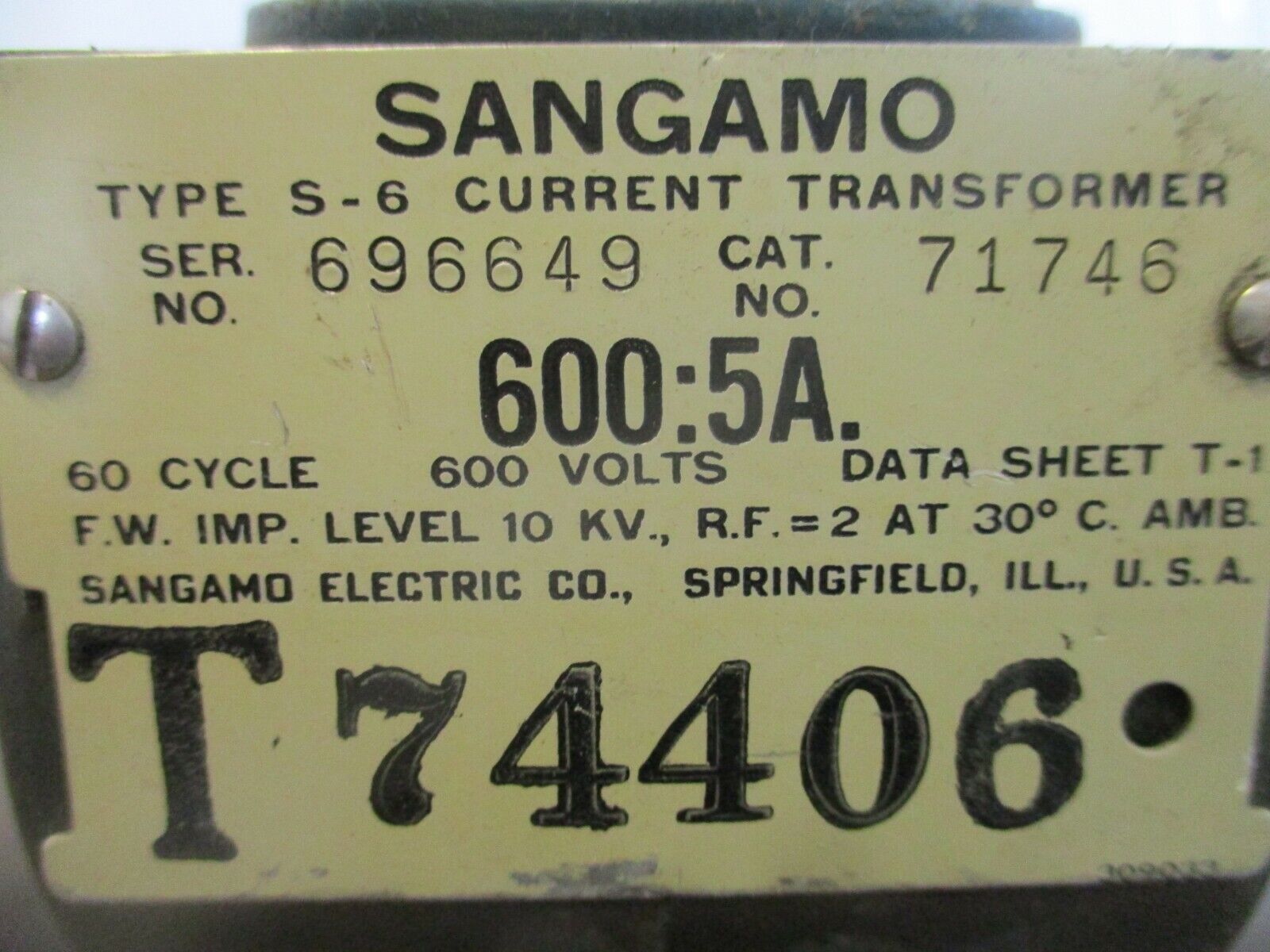 Sangamo Type S-6 Current Transformer 71746 Ratio 600:5A 600V 60Hz Used