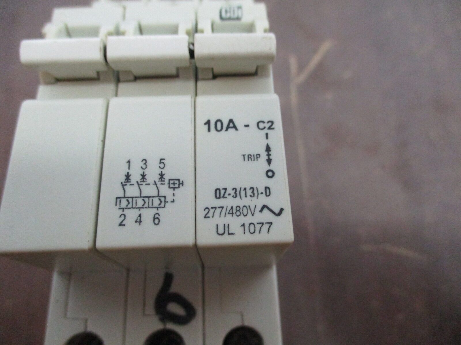 CBi Circuit Breaker QZ-3(13)-D-10 10A 277/480V 3P *Broken Terminal FIn* Used