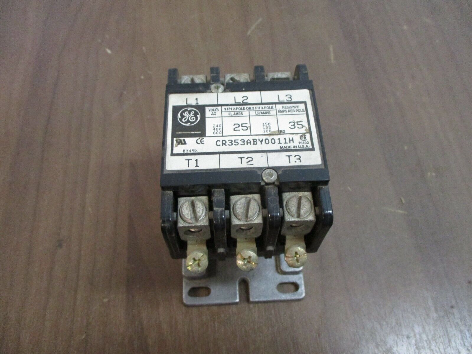 GE Contactor CR353ABY0011H 24V Coil 25A 600V Used