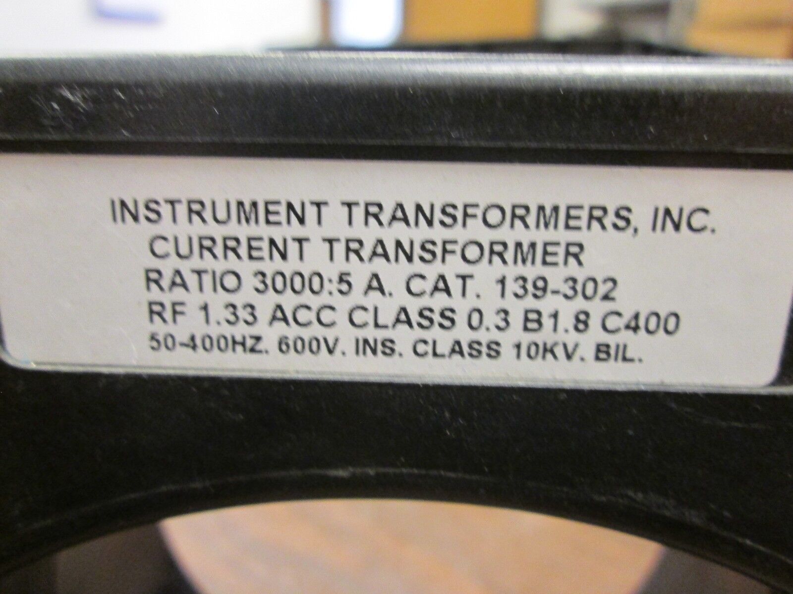 Instrument Transformers Current Transformer 139-302 Ratio 3000:5A 50-400Hz Used