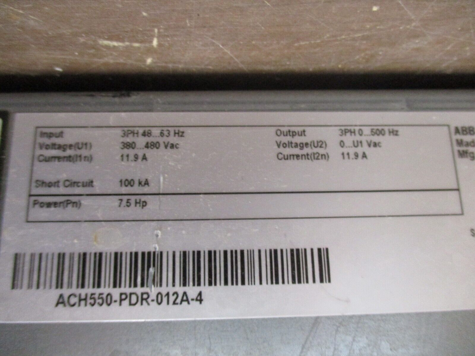 ABB ACH550 AC Drive ACH550-PDR-024A-2 7.5HP 3Ph w/ Keypad w/ Disconnect Used