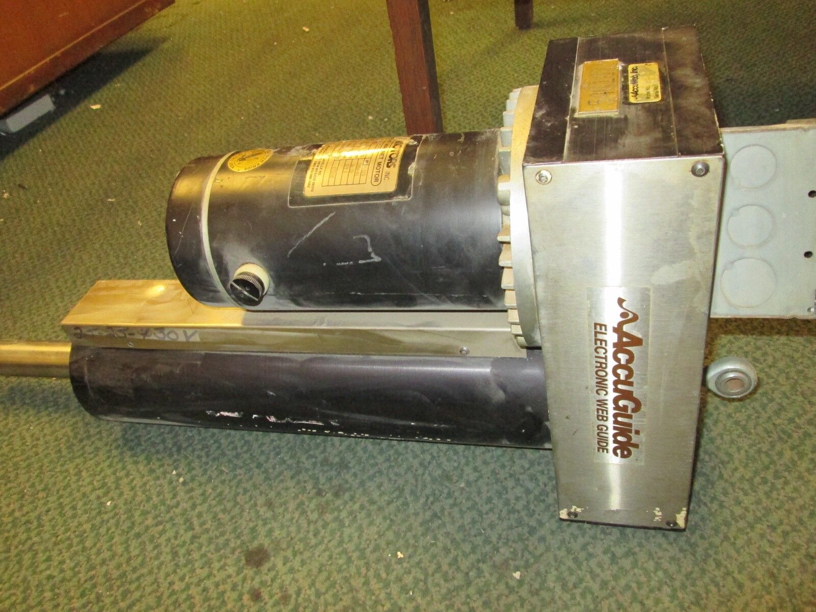 Accuguide  Actuator  HT4-LS  1/3HP  1800RPMs  Used